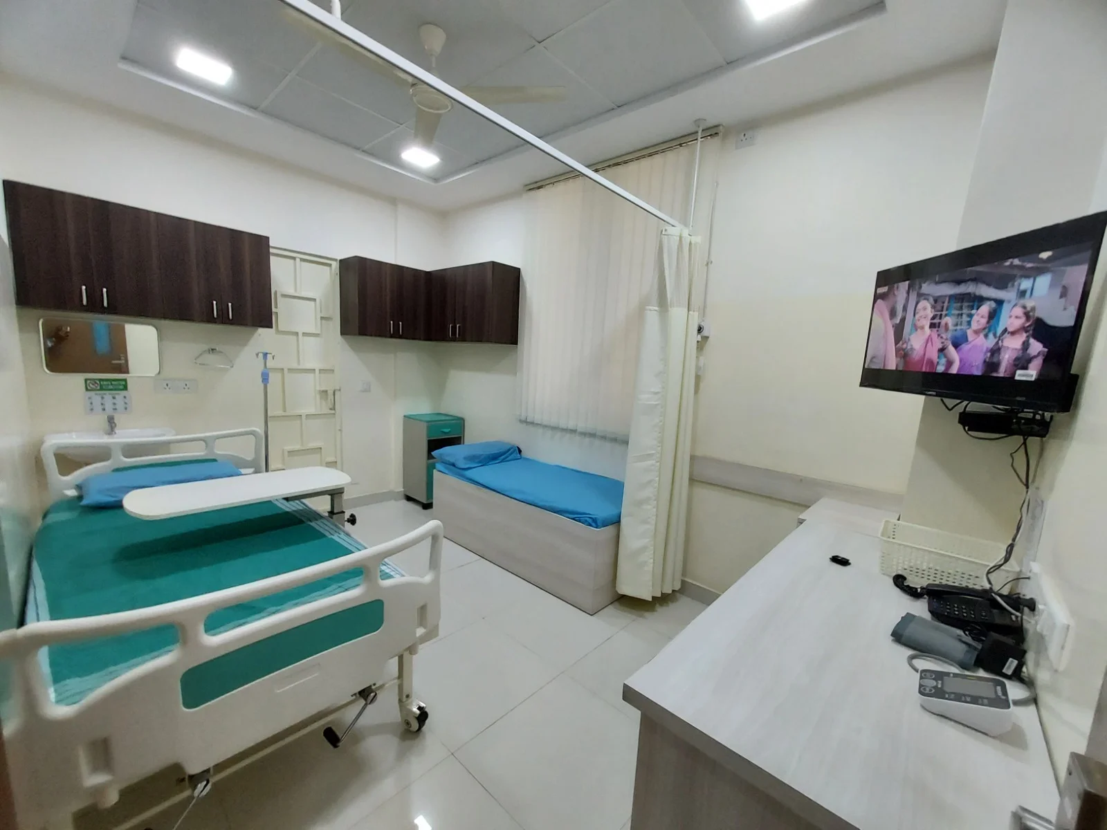 WhatsApp Image 2025-02-21 at 3.58.33 PM (1)